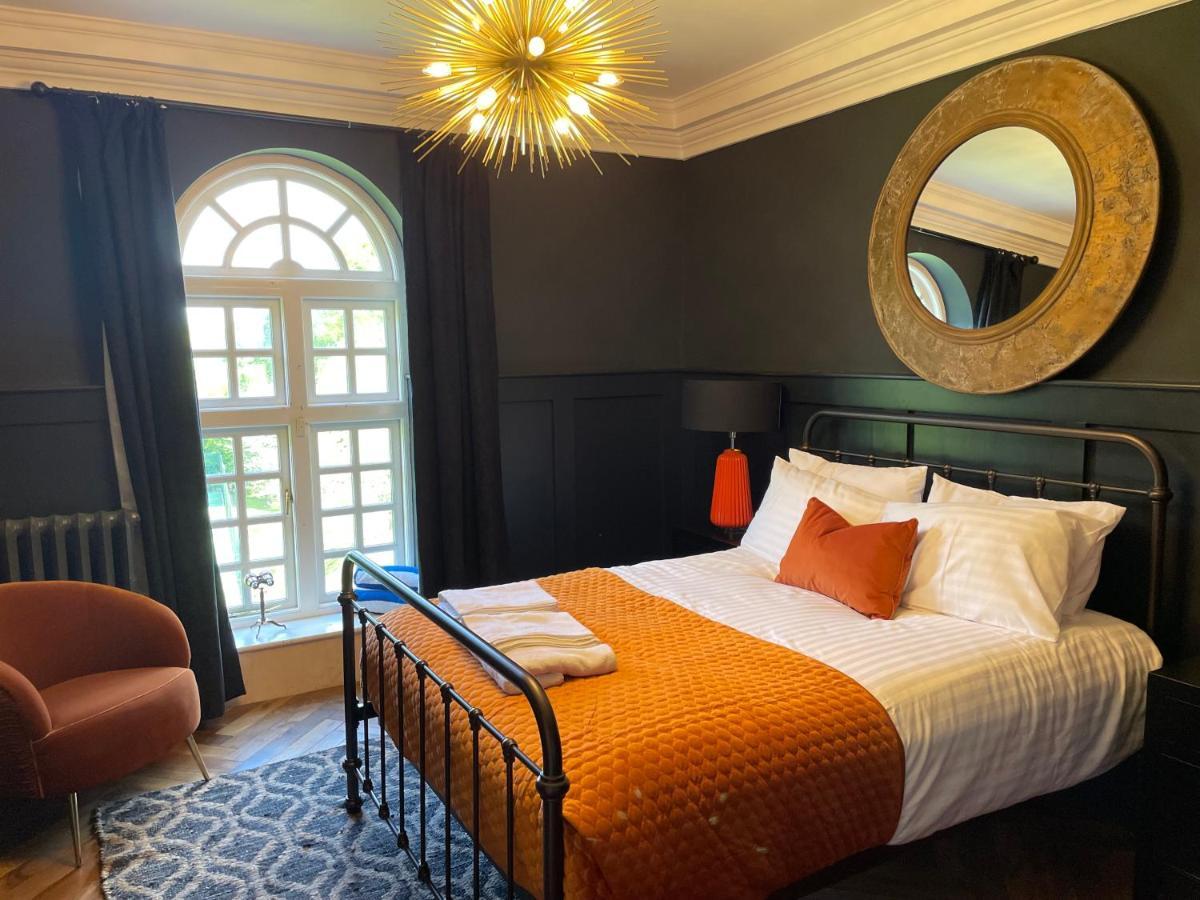 Eastwood Observatory: 12 Bedrooms, Swimming Pool And Tennis Court Hailsham Bagian luar foto