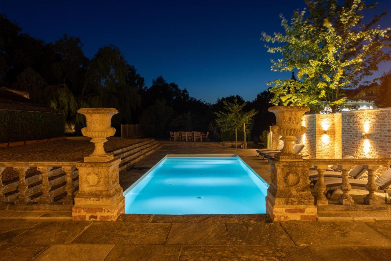 Eastwood Observatory: 12 Bedrooms, Swimming Pool And Tennis Court Hailsham Bagian luar foto