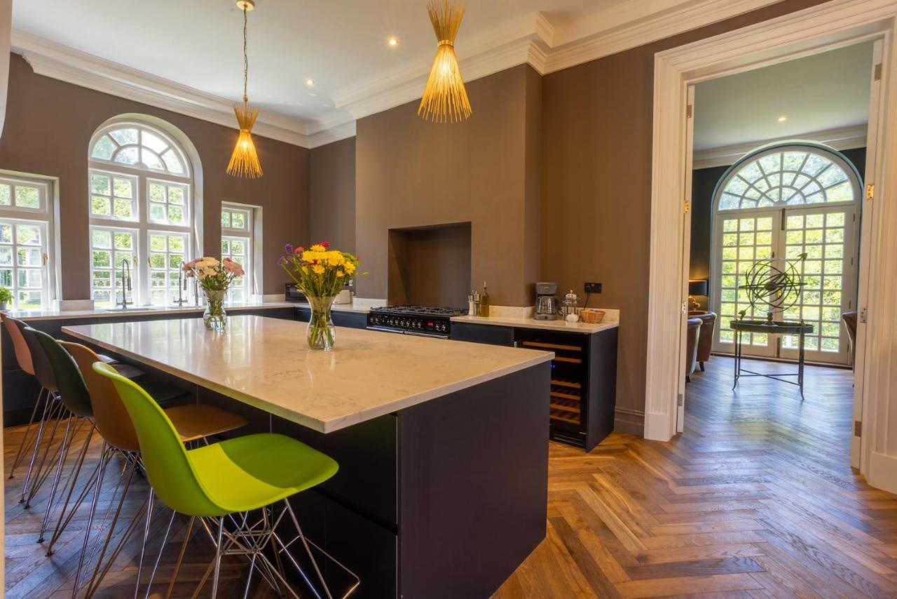 Eastwood Observatory: 12 Bedrooms, Swimming Pool And Tennis Court Hailsham Bagian luar foto